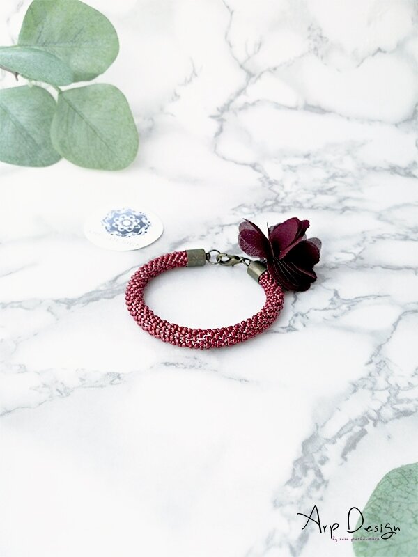 Maroon Maroon